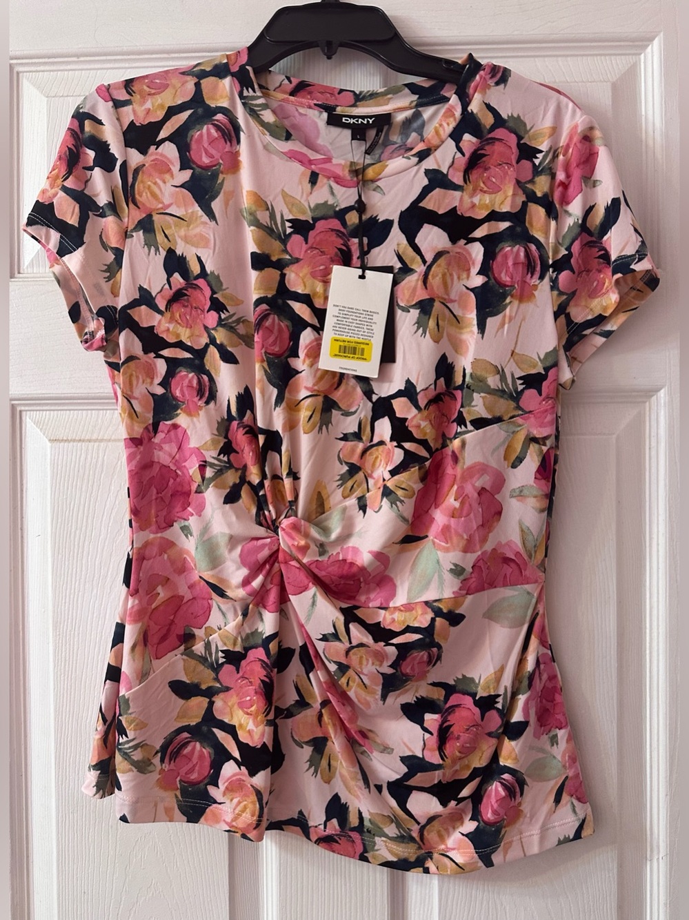 DKNY Women’s Large L English Roses Floral Twist Front Blouse Pink NWT